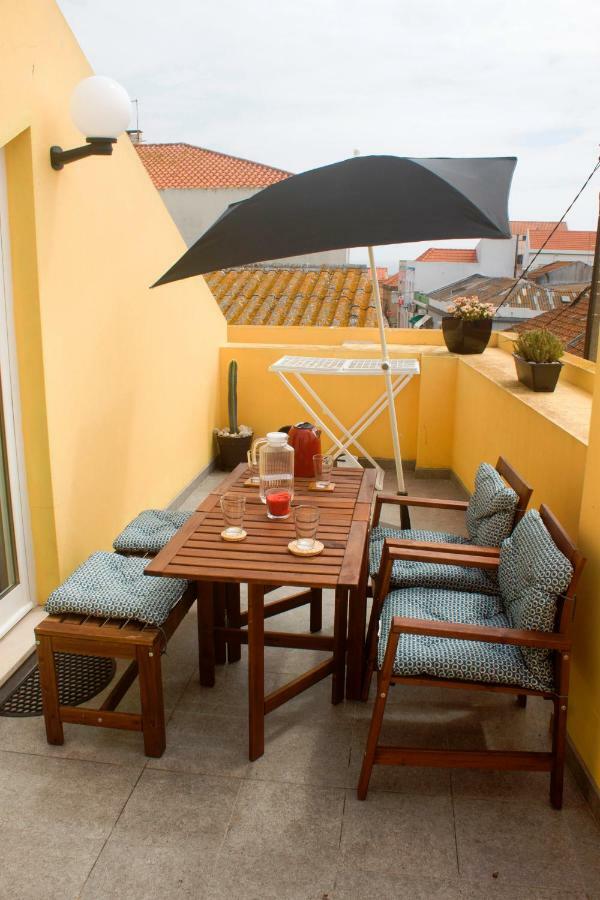 Friendly Peniche Apartment Exterior photo